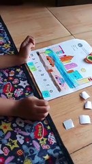 Menempel huruf berwarna - tugas sekolah 22 Februari 2021