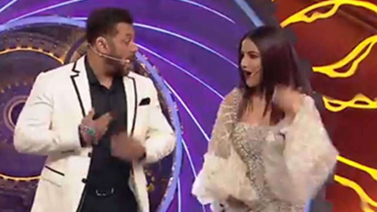 Bigg Boss 14 Finale; Jasmin Bhasin संग जमकर नाचे Salman Khan; Aly दिखे खुश | FilmiBeat