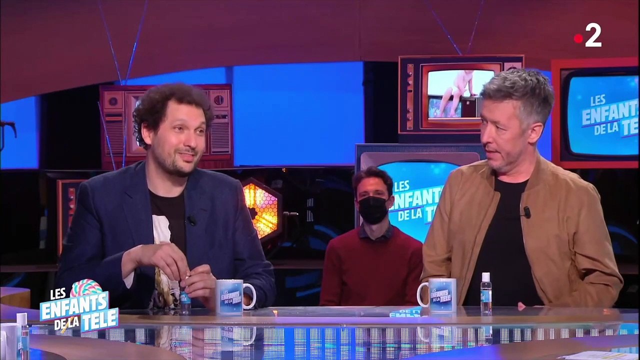 Les enfants de la télé : Wejdene fait une bourde et amuse Laurent Ruquier (vidéo)