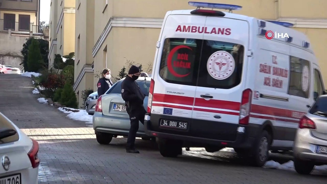 İstanbul'da bir erkek boşanma aşamasındaki eşini dambılla katletti