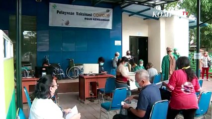 Anies Bagikan Cara Daftar Vaksinasi Covid-19 untuk Lansia