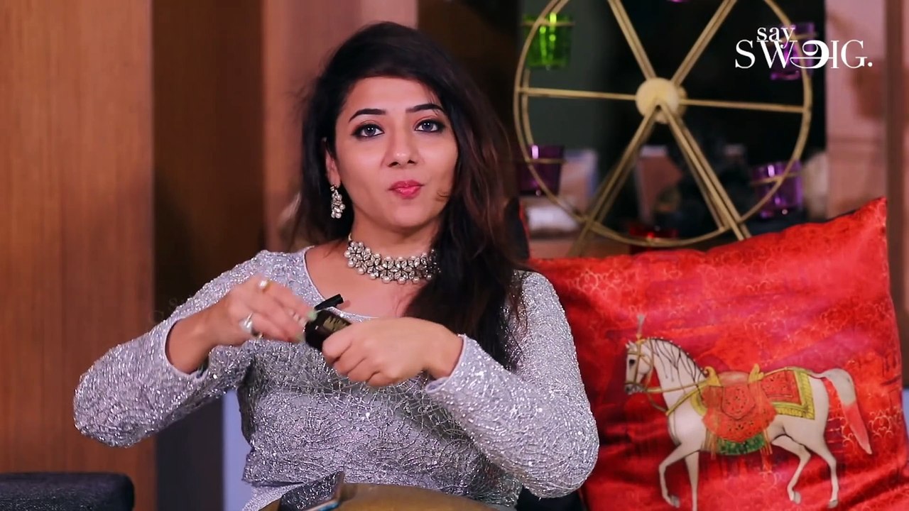 எனக்கு 10th படிக்கிற பொண்ணு இருக்குன்னா நம்பமாட்டீங்க! - Actress Priya Shares Her Skin Routine