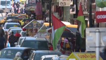 فلسطينيون محرومون من الحصول على هوية إقامة بالأراضي الفلسطينية