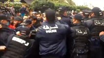 انتشار مكثف للشرطة وغلق تام للعاصمة الجزائرية في الذكرى الثانية للحراك