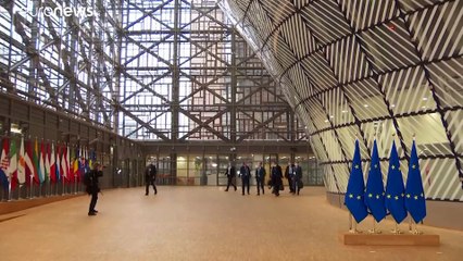 وزير ألماني: "لا يمكننا قطع وعود زائفة" بشأن إجراءات مقبلة لتخفيف القيود