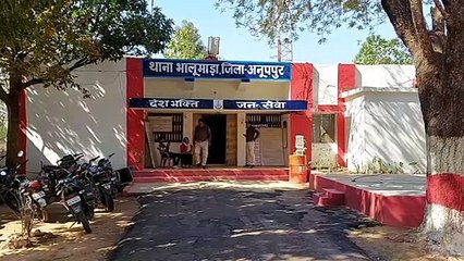 प्रदेश कांग्रेस के अल्पसंख्यक प्रकोष्ठ के प्रदेश सचिव साबिर हुसैन की गाड़ी को बदमाशों ने लागई आग