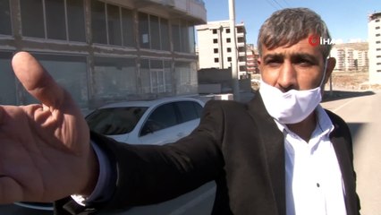 Şanlıurfa’da park halindeki otomobile çarpıp böyle kaçtı
