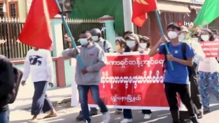 - Myanmar’da binlerce darbe karşıtı yeniden sokaklarda