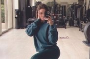 Khloé Kardashian aumenta especulações de noivado após compartilhar foto de anel