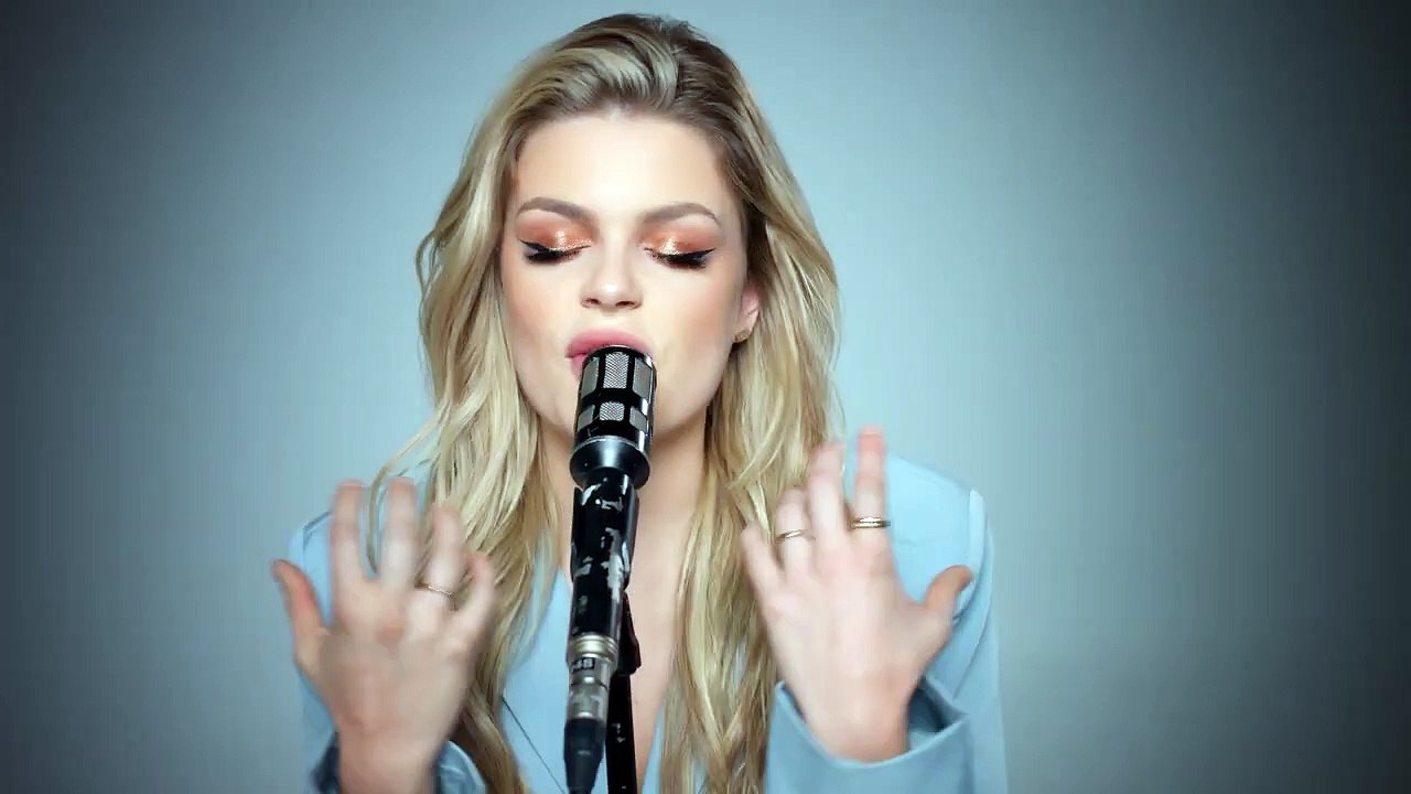 When I Look At You - Miley Cyrus (Cover by Davina Michelle)