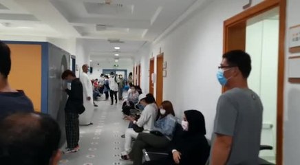 بالفيديو.. إقبال كبير من المتطوعين للمشاركة في تجارب لقاح "كورونا" بمركز القرائن في الشارقة