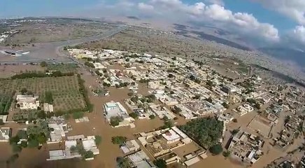 بالفيديو.. أمطار "غير مسبوقة" تغمر مساحات واسعة في منطقة الفحلين بالمياه