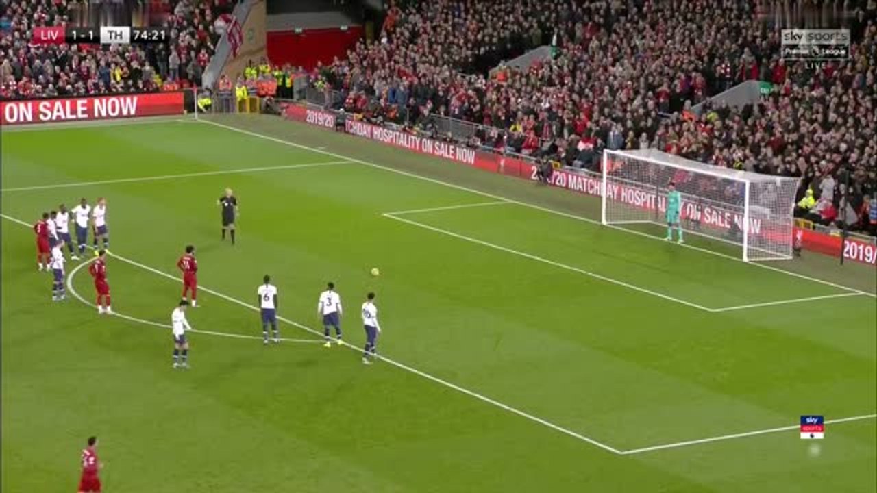 بالفيديو.. محمد صلاح يقود ليفربول لفوز وصدارة ورقم قياسي جديد