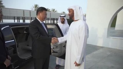 شاهد بالفيديو ...الرئيس الصيني يزور محمد بن زايد في منزله