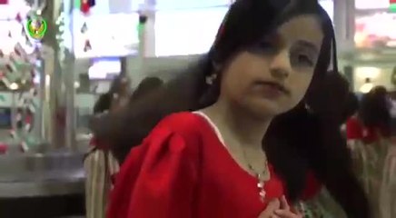 شاهد كيف رسمت"إقامة رأس الخيمة" الفرحه على وجوه المسافرين