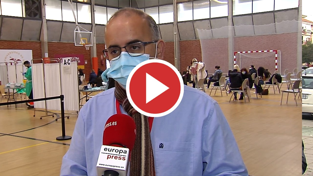 Coordinador de vacunación dice que todas son "seguras" pero recomienda unas pautas previas