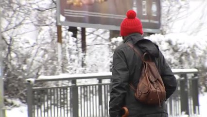 La nieve y el viento ponen en aviso por riesgo a algunos puntos del país