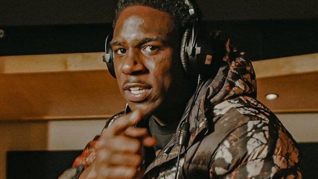 DUSTY LOCANE ROLLIN N CONTROLLIN FREESTYLE (Live Performance) | Open Mic