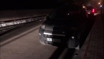 BURSA - İnegöl'de anahtarı üzerinde ve çalışır haldeki aracı çalan hırsız, kovalamaca sonunda yakalandı