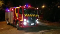 Barraco de madeira é consumido por incêndio durante a madrugada no bairro Santo Onofre