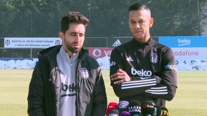 İSTANBUL - Beşiktaşlı futbolcu De Souza, şampiyonluğa inanıyor (1)