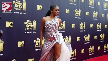 Daily Celebrity Showbiz