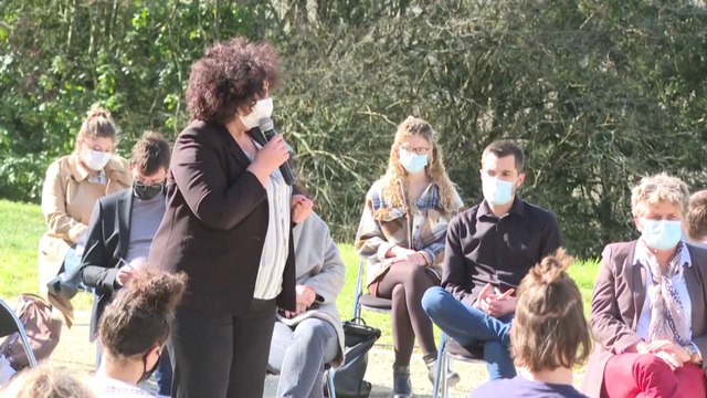 Frédérique Vidal annonce que les protections périodiques seront entièrement gratuites pour les étudiantes à la rentrée prochaine