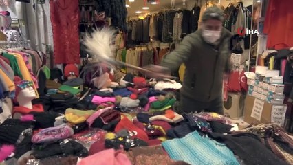 Evine Koşarak Giden Esnafın Yaşını Öğrenen İnanamıyor