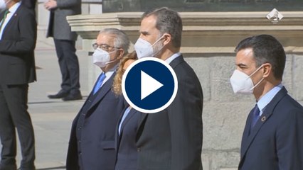 El Rey preside el aniversario del 23F, 'plantado' por los independentistas