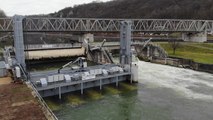 Station hydroélectrique sur la Meuse à Anseremme