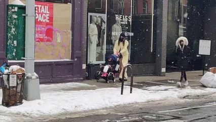 Irina Shayk y Lea Cooper, paseo madre e hija por New York
