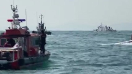 감포 앞바다 전복 어선 예인 완료...실종자는 못 찾아 / YTN