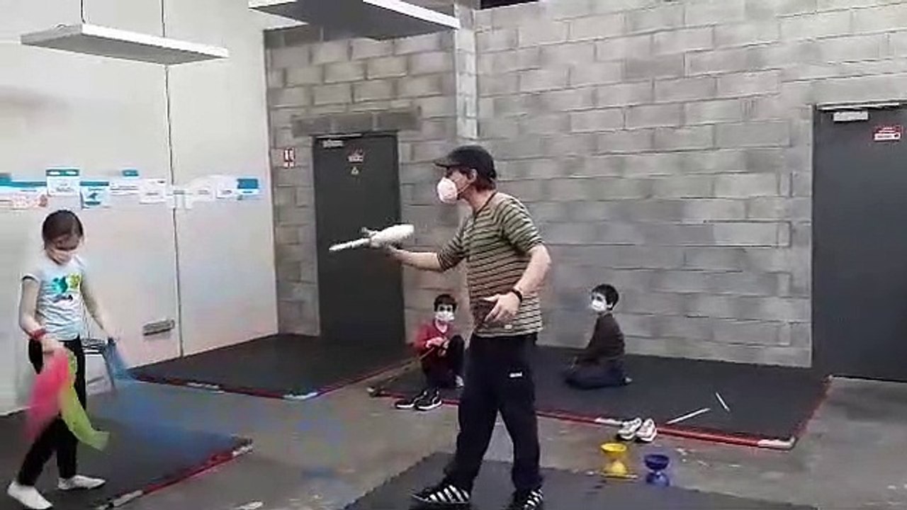 Stage de cirque en mode covid au Boulon, le centre national des arts de la rue de Vieux Condé