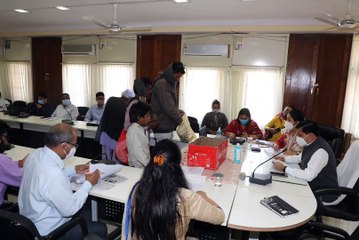 जनसुनवाई में 95 आवेदन मिले