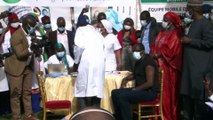 DAKAR - Senegal'de Kovid-19'a karşı ulusal aşılama kampanyası başladı