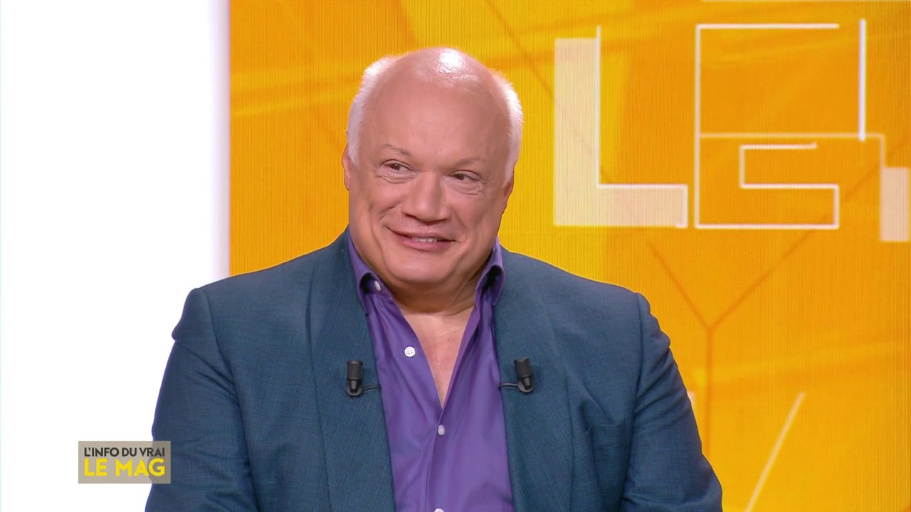 Éric-Emmanuel Schmitt présente son roman « Paradis perdus – La traversée des temps »