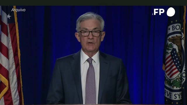 Fed manterá juros baixos até que a inflação supere os 2%