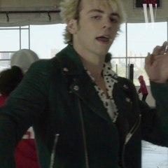 Free Skating with Ross Lynch
