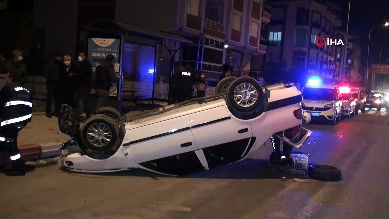 Köpeğe çarpmamak için direksiyonu kırınca takla attı