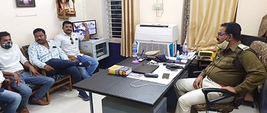 फेसबुक पर पोस्ट करने से नाराज युवको ने एक व्यक्ति से मारपीट की
