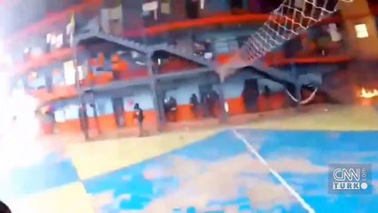 Ekvador'daki 3 cezaevinde isyan