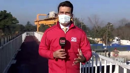 Hasdal'da üst geçit yetersiz kaldı