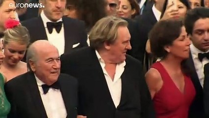 Gérard Depardieu mis en examen pour viols, le combat de la plaignante dure depuis 2 ans et demi
