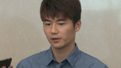 "기성용 후배들에 성폭력" vs. "사실무근...법적 대응" / YTN