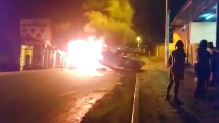 Gabon: Protests against COVID curfew continue