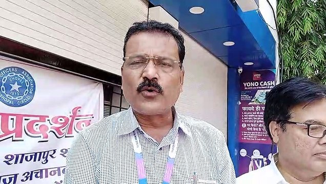 एसबीआई बैंक की हड़ताल खत्म होने का नाम ही नहीं ले रही, कर्मचारी अपने विभिन्न मांगों को लेकर अड़े