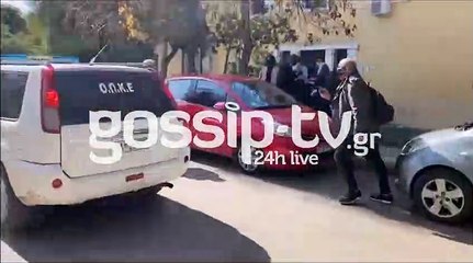 Ο Δημήτρης Λιγνάδης στον ανακριτή για να ζητήσει προθεσμία - Δεν είπε κουβέντα