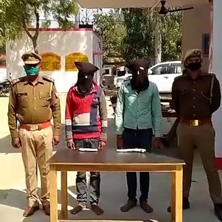 अवैध शस़्त्र कारतूस व चाकू सहित 2 अभियुक्तों को गिरफ्तार किया गया