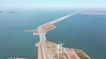 '갑론을박' 새만금호 대량 해수 유통..."3년 후에 다시 보자" / YTN