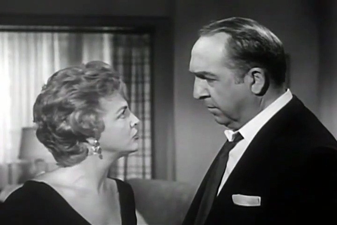 Man with a Camera - Season 2 - Episode 13 - Fragment of a Murder